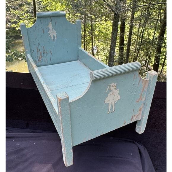 Whitney Bros. Co. Other - Rare Vintage 1950s Wood Doll Bed Painted With Adorable Decals